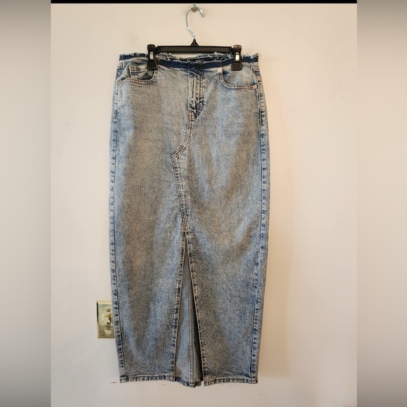Wild fable Denim full skirt size womens 2 regular - Picture 1 of 3